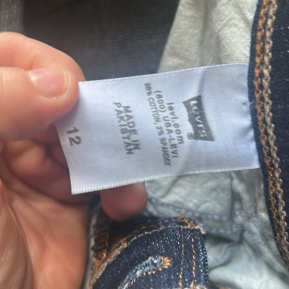 Levi’s 512 Bermuda Shorts Dark Wash Sz 4P - Picture 5 of 6